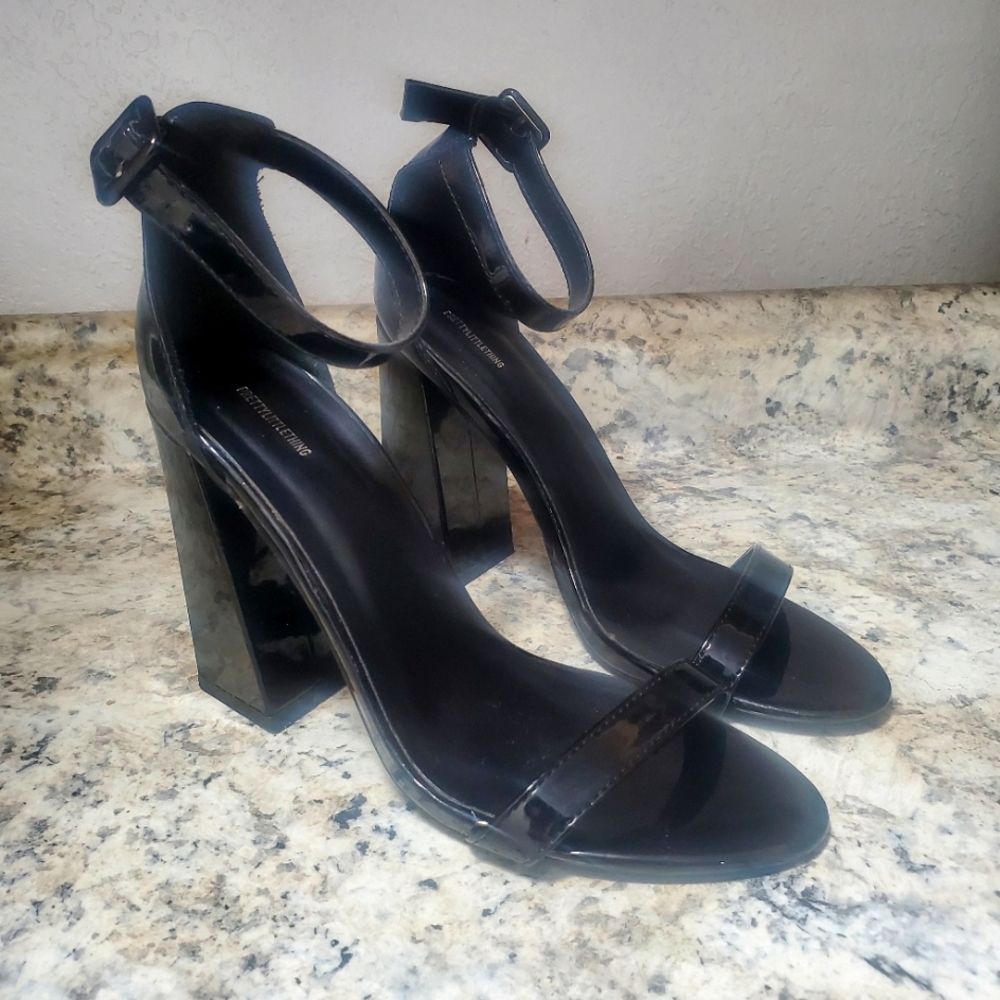 PRETTYLITTLETHING heels